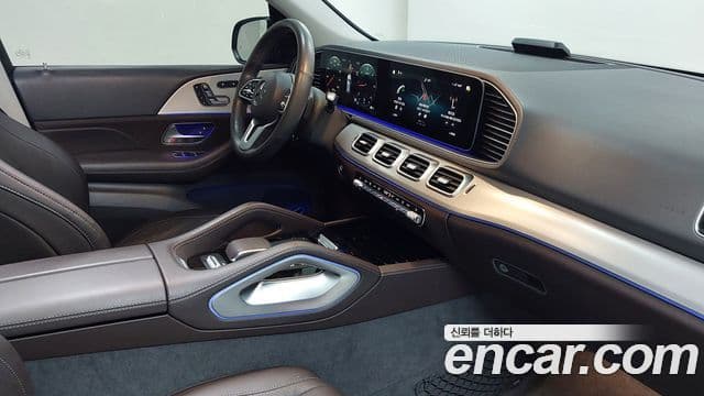 Mercedes-Benz GLE-Class 2020 — ფოტო 13/17