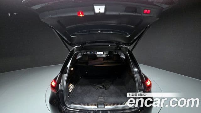 Mercedes-Benz GLE-Class 2024 — ფოტო 20/20