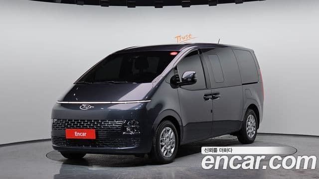 Hyundai Staria 2023 — Şəkil 1/20