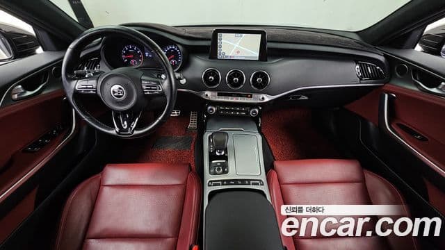 Kia Stinger 2019 — Şəkil 10/20