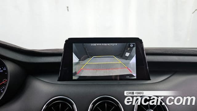 Kia Stinger 2019 — Şəkil 15/20