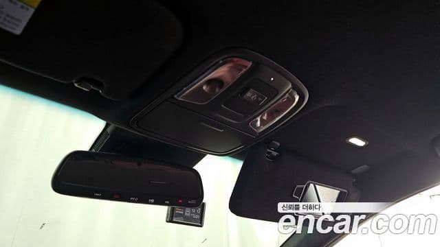 Kia Stinger 2019 — Şəkil 17/20
