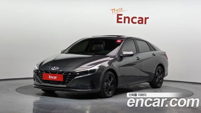 Hyundai Avante 2022 — Фото 1/20