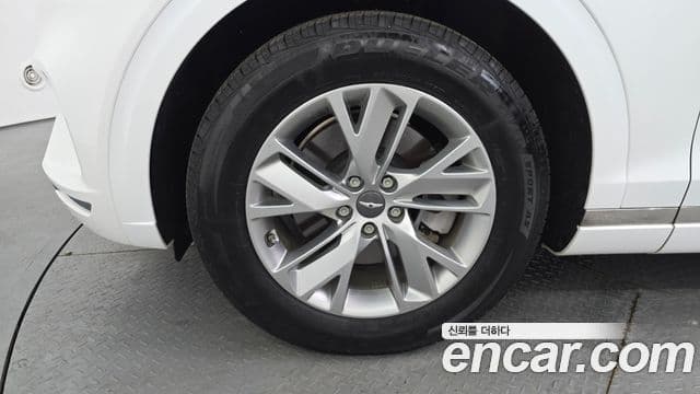 Genesis GV70 2022 — фото 5 из 20