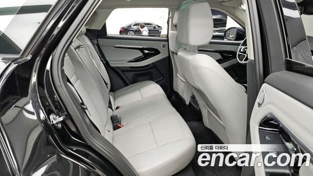 Land Rover Range Rover Evoque 2021 — Фото 12/20