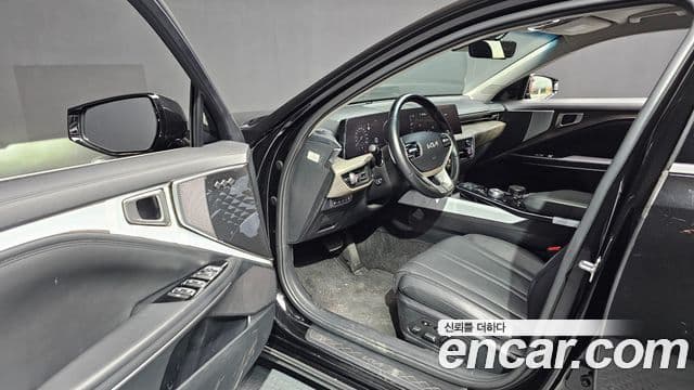 Kia K8 2022 — Şəkil 10/20