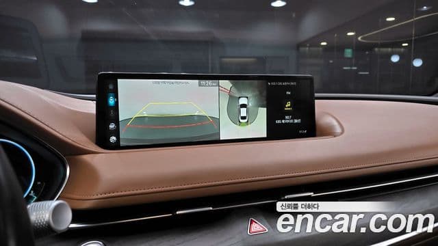 Genesis Electrified G80 2023 — Şəkil 16/20
