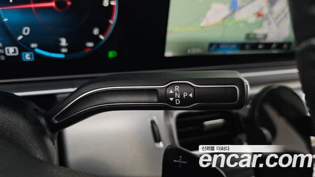 Mercedes-Benz GLE-Class 2019 — ფოტო 9/20