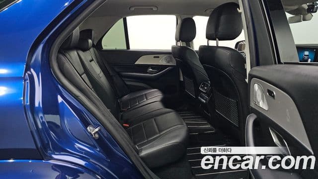 Mercedes-Benz GLE-Class 2019 — ფოტო 12/20