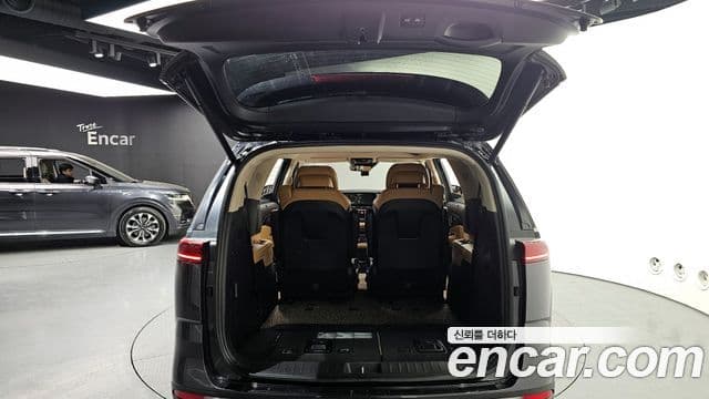 Kia Carnival 2021 — Фото 20/20