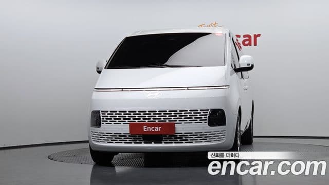 Hyundai Staria 2025 — Şəkil 3/20