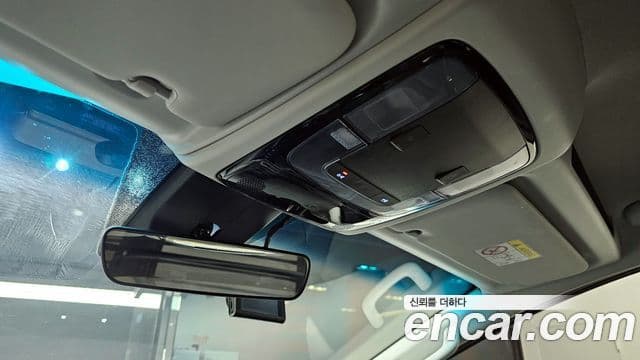 Hyundai Staria 2025 — Şəkil 19/20