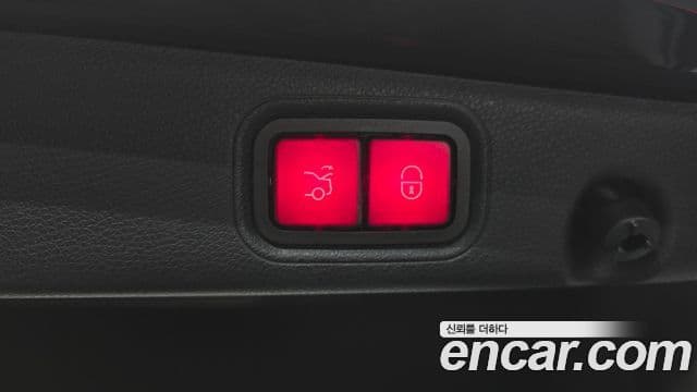 Mercedes-Benz E-Class 2020 — ფოტო 20/20