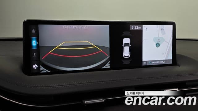 Genesis GV70 2021 — Photo 19/20