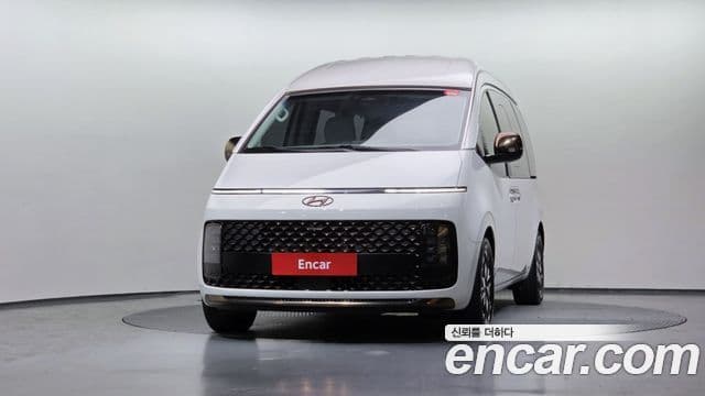 Hyundai Staria 2022 — Şəkil 18/20