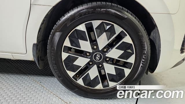 Hyundai Staria 2022 — Şəkil 19/20