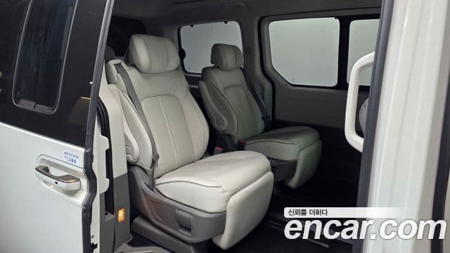 Hyundai Staria 2022 — Şəkil 2/20