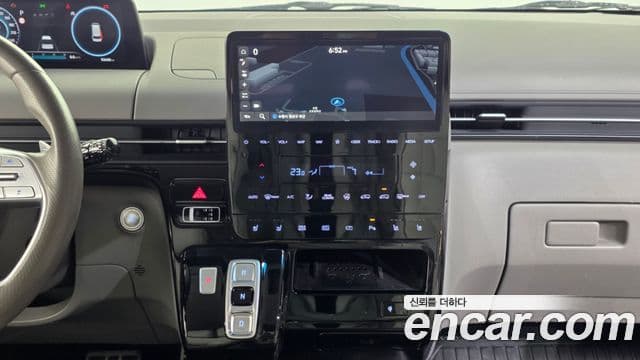 Hyundai Staria 2022 — Şəkil 8/20