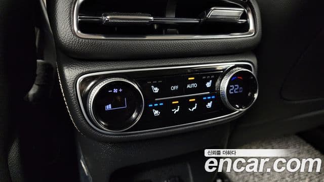 Genesis GV80 2020 — ფოტო 19/20