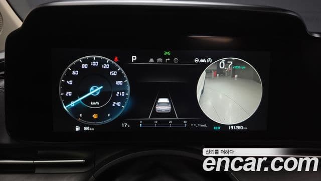 Kia Carnival 2021 — Şəkil 8/20