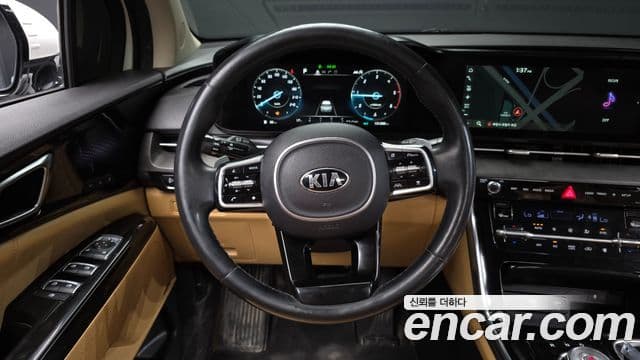 Kia Carnival 2021 — Şəkil 13/20