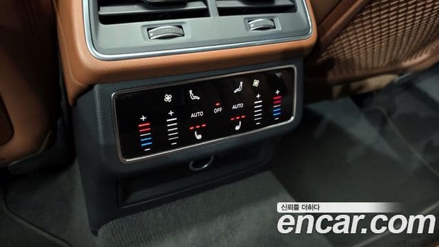 Audi A6 2021 — фото 17 из 20