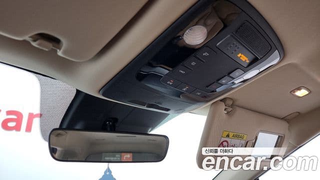 Kia Carnival 2020 — Фото 19/20