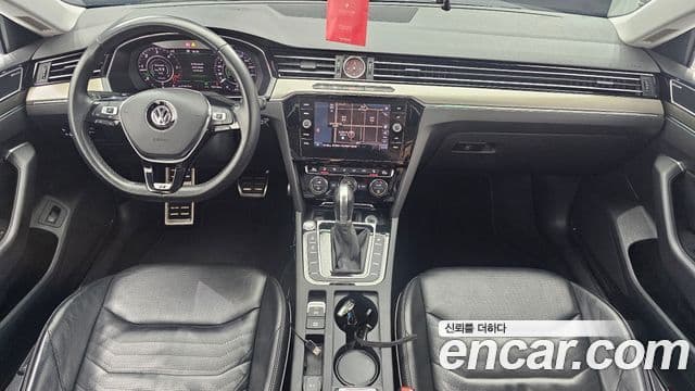 Volkswagen Arteon 2019 — Şəkil 7/20