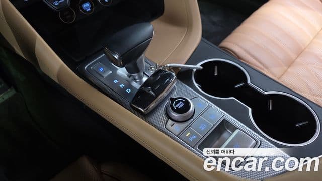 Genesis G70 2021 — ფოტო 9/20