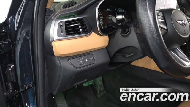 Genesis G70 2021 — ფოტო 13/20