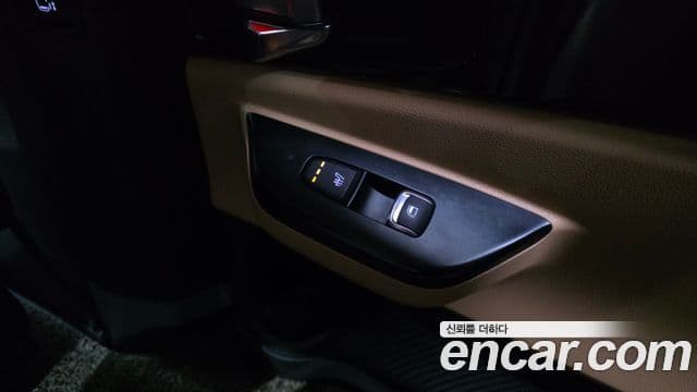 Kia Carnival 2020 — ფოტო 20/20