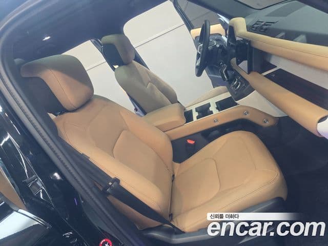 Land Rover Defender 2025 — ფოტო 15/20