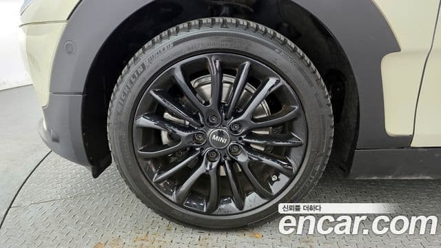 Mini Cooper Clubman 2021 — Şəkil 5/20