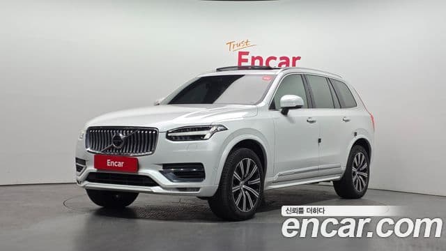 Volvo XC90 2020 — Photo 8/20