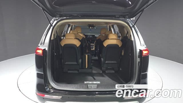 Kia Carnival 2021 — Фото 20/20
