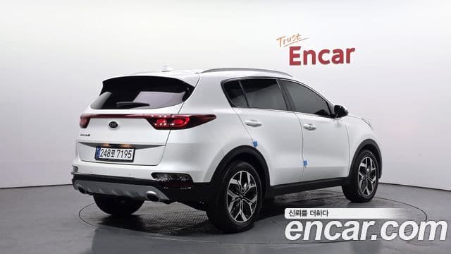 Kia Sportage The Bold 2021 — фото 2 из 20