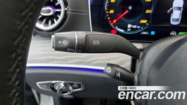 Mercedes-Benz CLS-Class 2022 — Photo 2/20