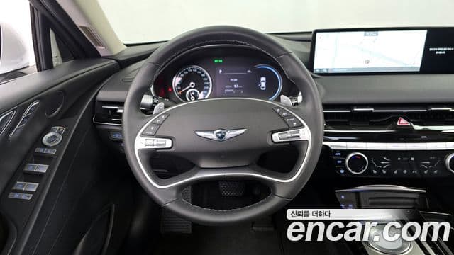 Genesis G80 2020 — Photo 1/20