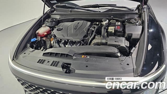 Hyundai Grandeur 2023 — ფოტო 6/20