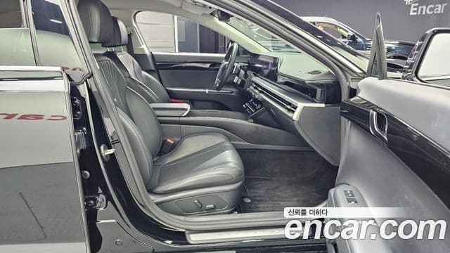Hyundai Grandeur 2023 — ფოტო 11/20