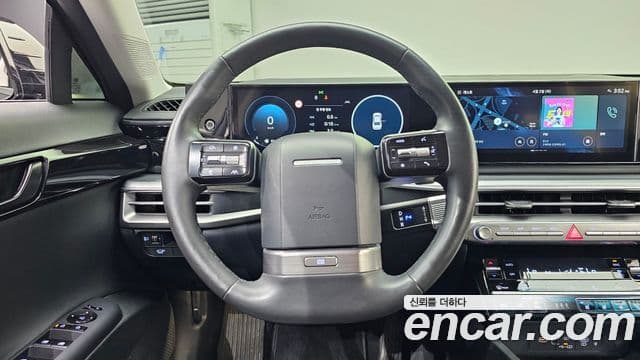 Hyundai Grandeur 2023 — ფოტო 13/20