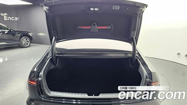 Hyundai Grandeur 2023 — ფოტო 20/20