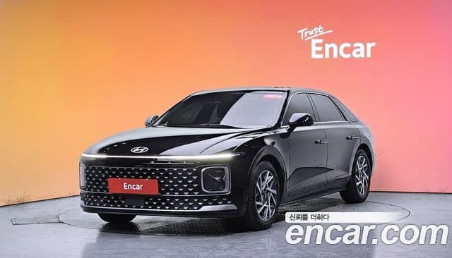 Hyundai Grandeur 2023 — ფოტო 1/20