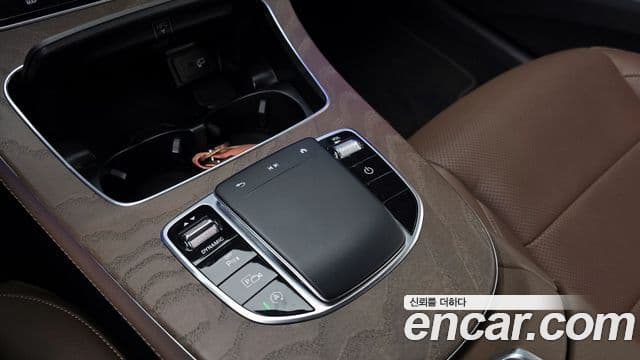 Mercedes-Benz E-Class 2022 — Şəkil 17/20