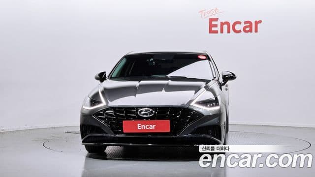 Hyundai Sonata 2020 — ფოტო 3/20
