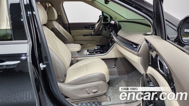 Kia Carnival 2021 — Şəkil 11/20