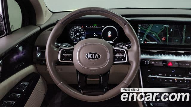 Kia Carnival 2021 — Şəkil 13/20