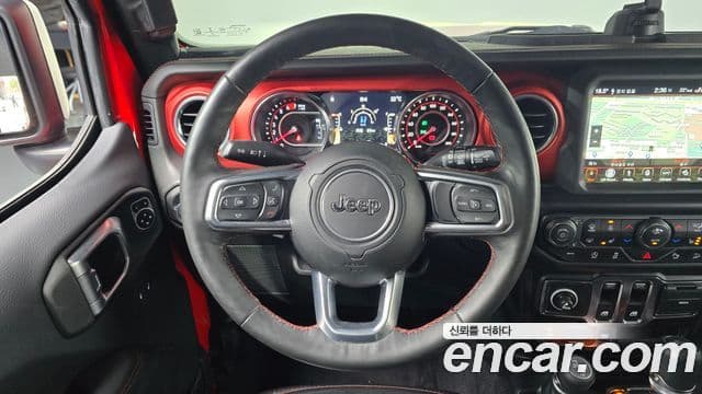 Jeep Wrangler 2019 — Фото 13/20