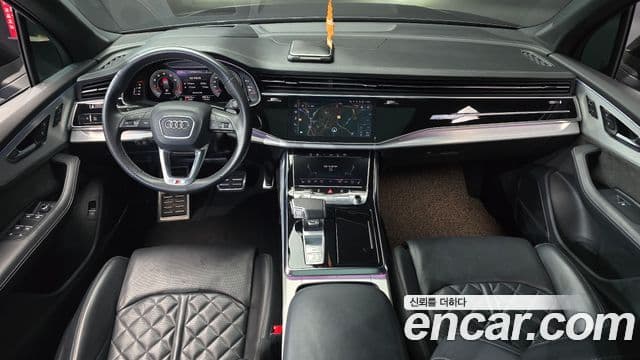 Audi Q7 2022 — Photo 16/20