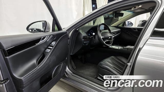 Genesis Electrified G80 2022 — ფოტო 10/20